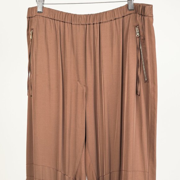 Dorothee Schumacher Spring 2021 Slouchy Cool Warm Brown Satin Jogger Pants - Picture 3 of 9